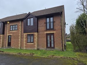 Rear- click for photo gallery